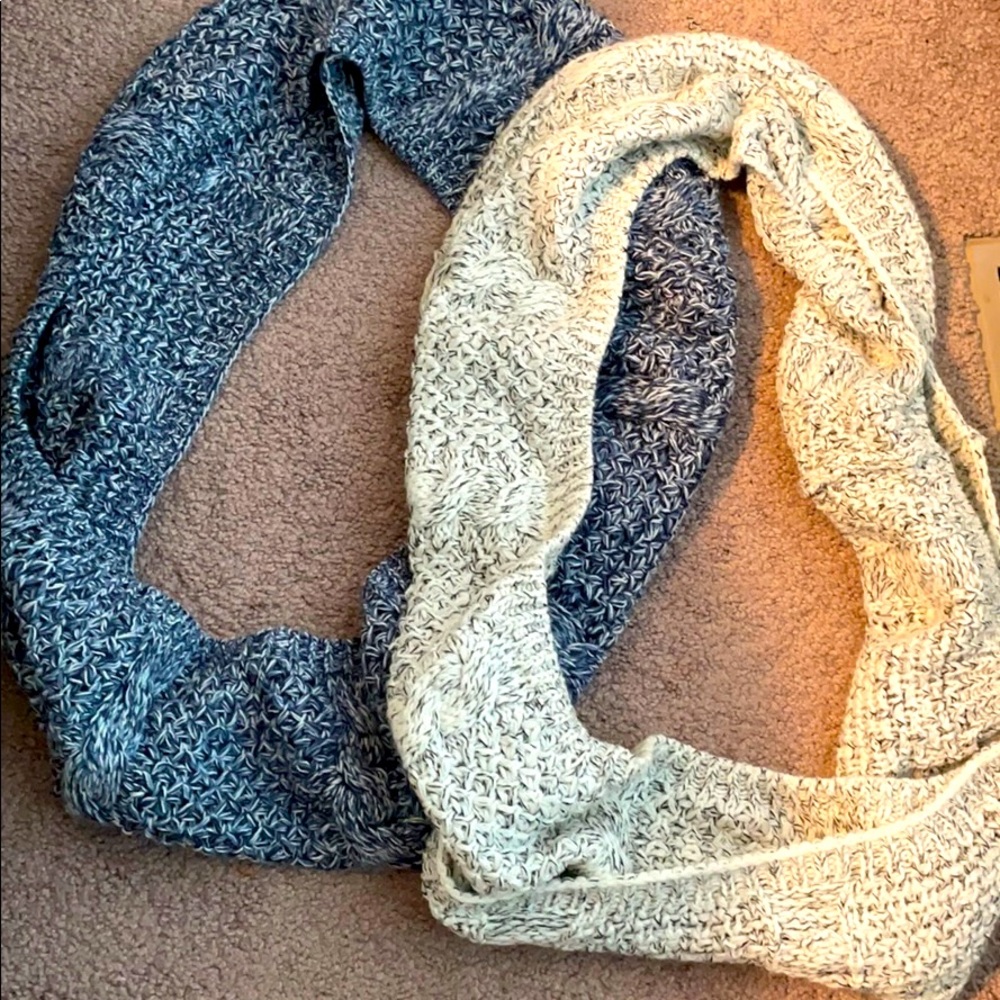Fuzzy scarfs